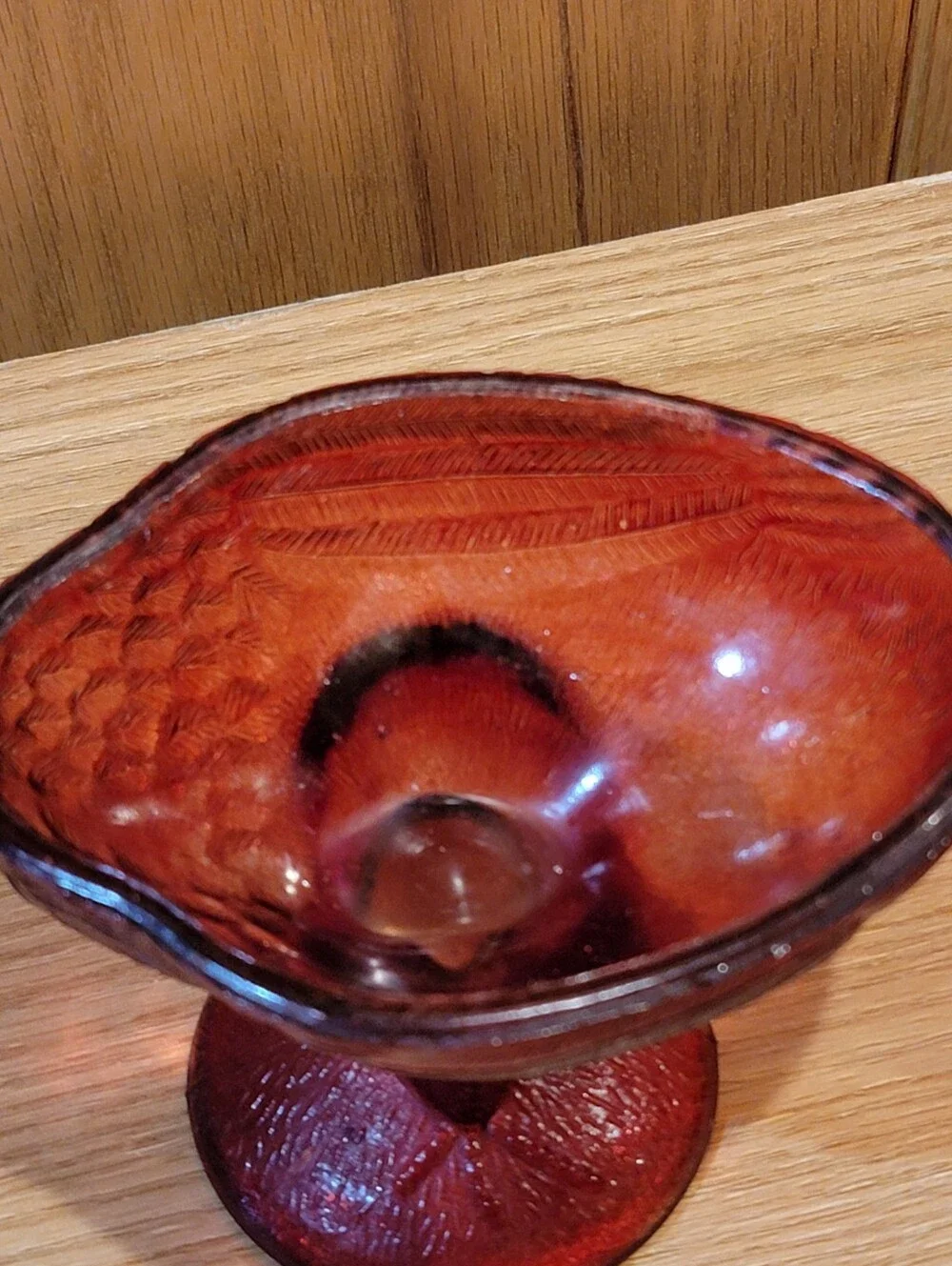 Vintage L.E. Smith Amberina Red Glass Standing Rooster Covered Candy Dish